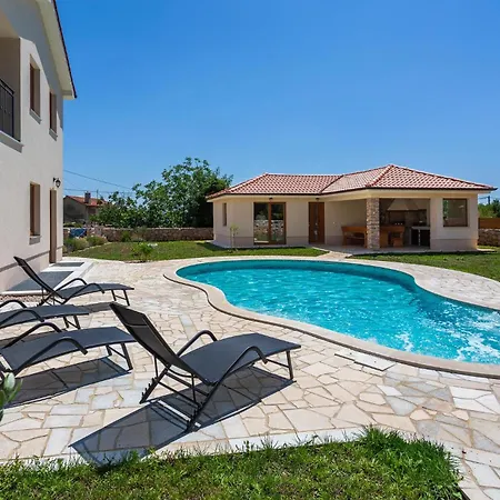 4 Bedroom Amazing In * Kras